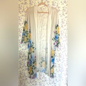 Sheer Floral Wrap / Robe
